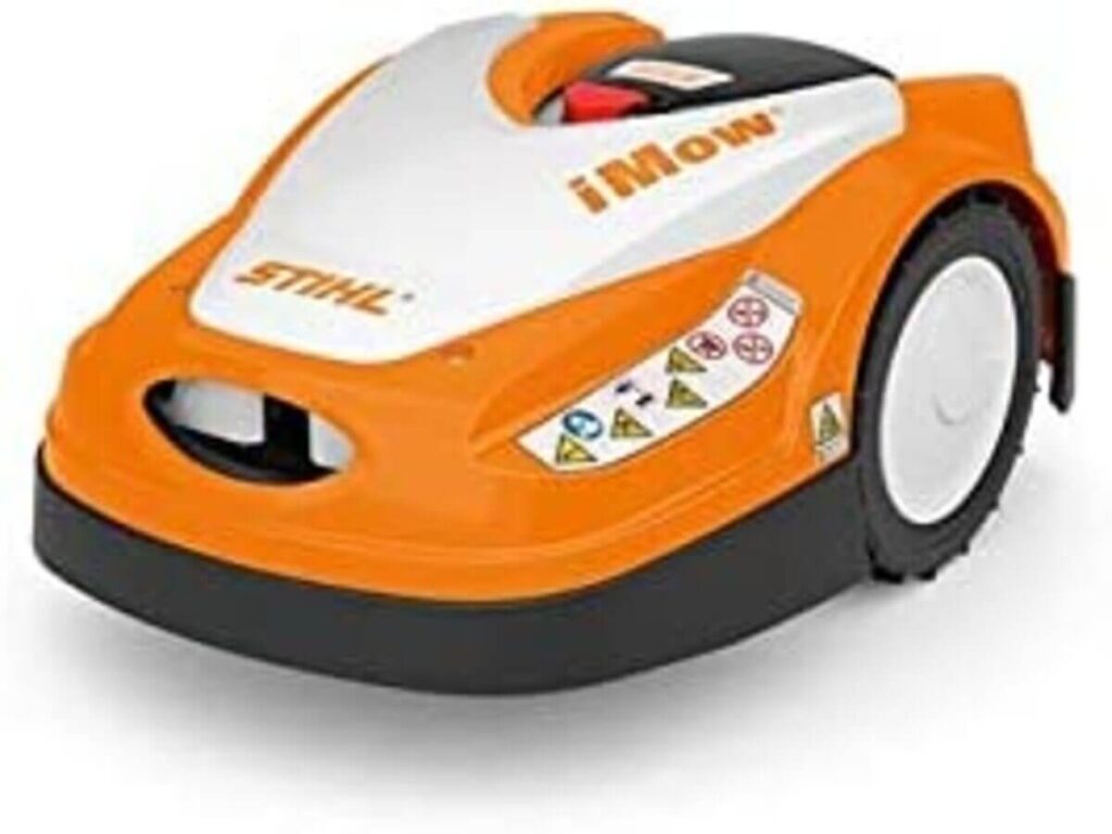 Ecco il magnifico Robot tagliaerba Stihl modello RMI 422 ideale per superfici fino a 800 mq